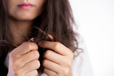 برنامج علاج الشعر المتساقط التالف والمتقصف والمصبوغ